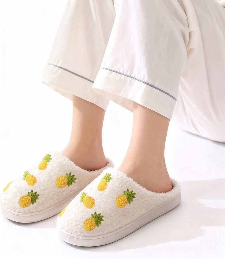 Warme en comfortabele winter slippers unisex zachte slippers schattige pluche slippers met cartoonfiguren antislip binnenslippers duurzame katoenen slippers