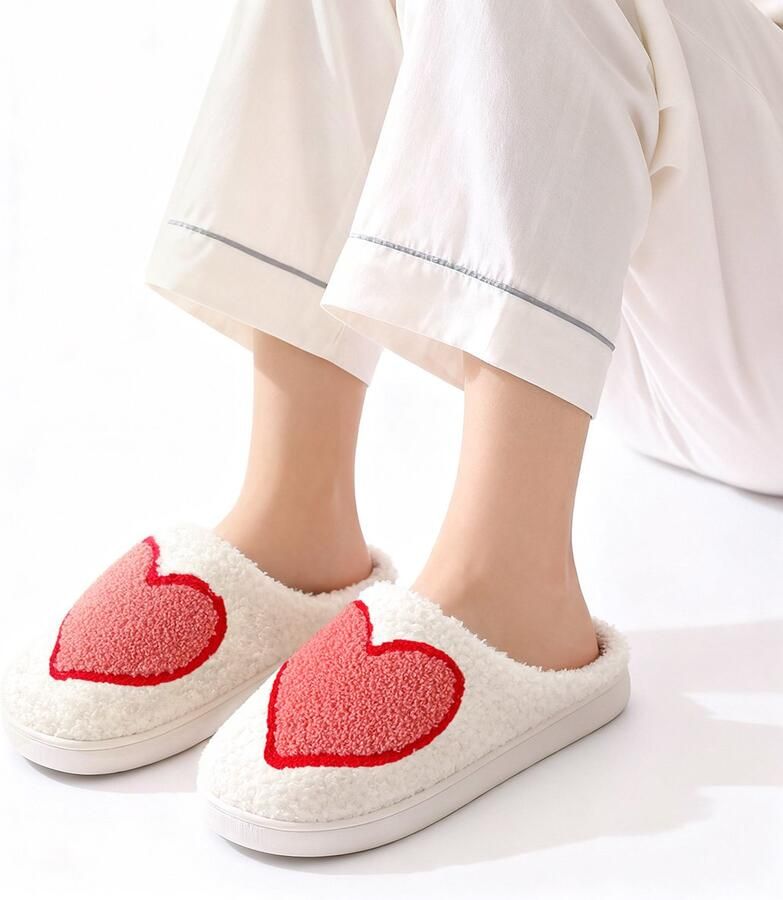 Warme en comfortabele winter slippers unisex zachte slippers schattige pluche slippers met cartoonfiguren antislip binnenslippers duurzame katoenen slippers