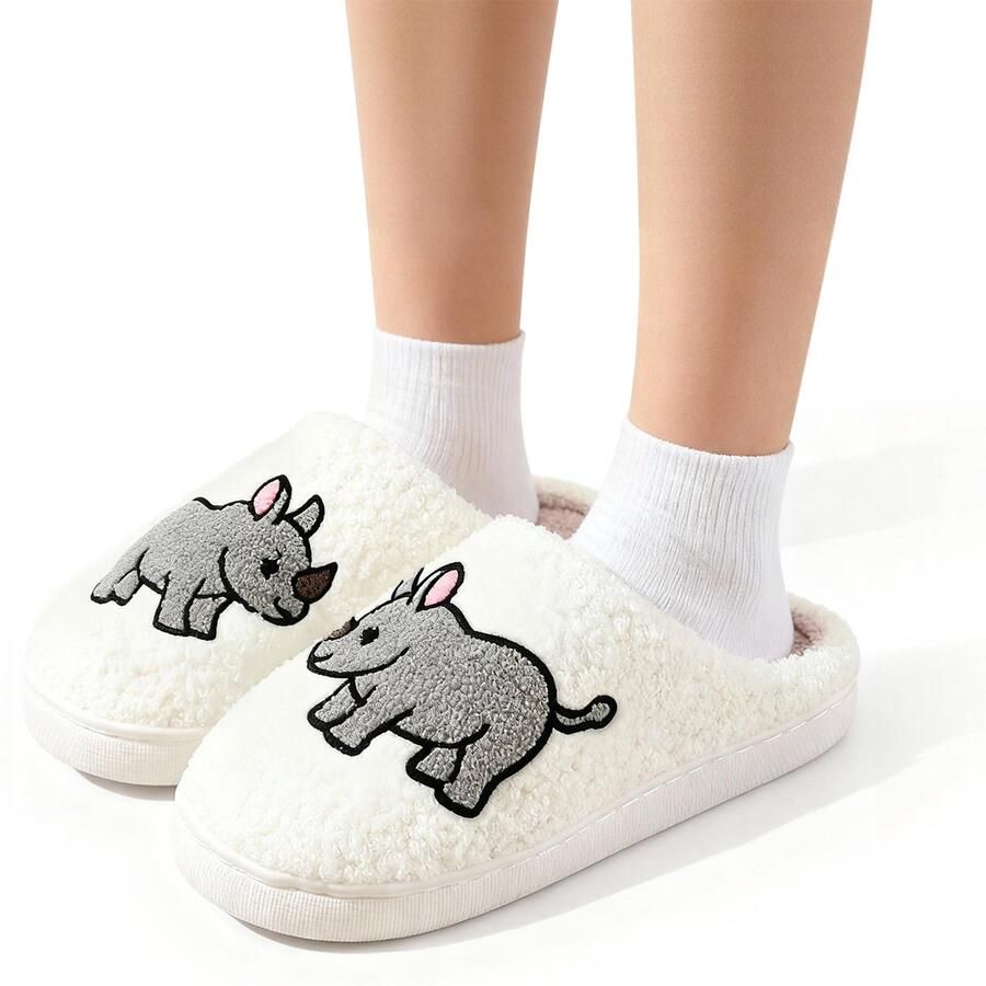 Warme en comfortabele winter slippers unisex zachte slippers schattige pluche slippers met cartoonfiguren antislip binnenslippers duurzame katoenen slippers De maat valt klein geschikt voor een voetlengte van ongeveer