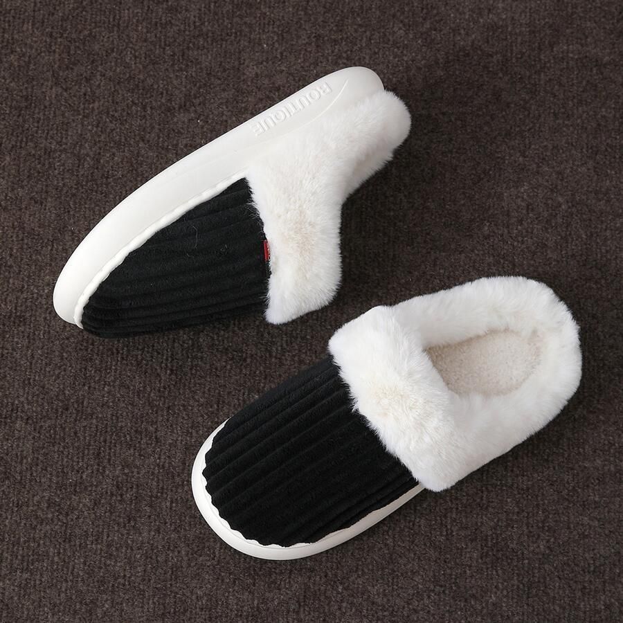 Warme winterslippers unisex warme en comfortabele wolkvormige slippers pluche slippers voor thuisgebruik in de winter Zwart