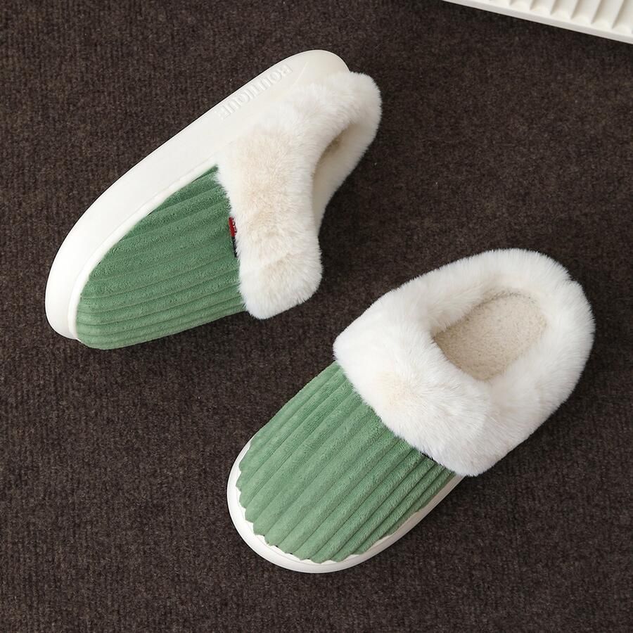 Warme winterslippers unisex warme en comfortabele wolkvormige slippers pluche slippers voor thuisgebruik in de winter Groen