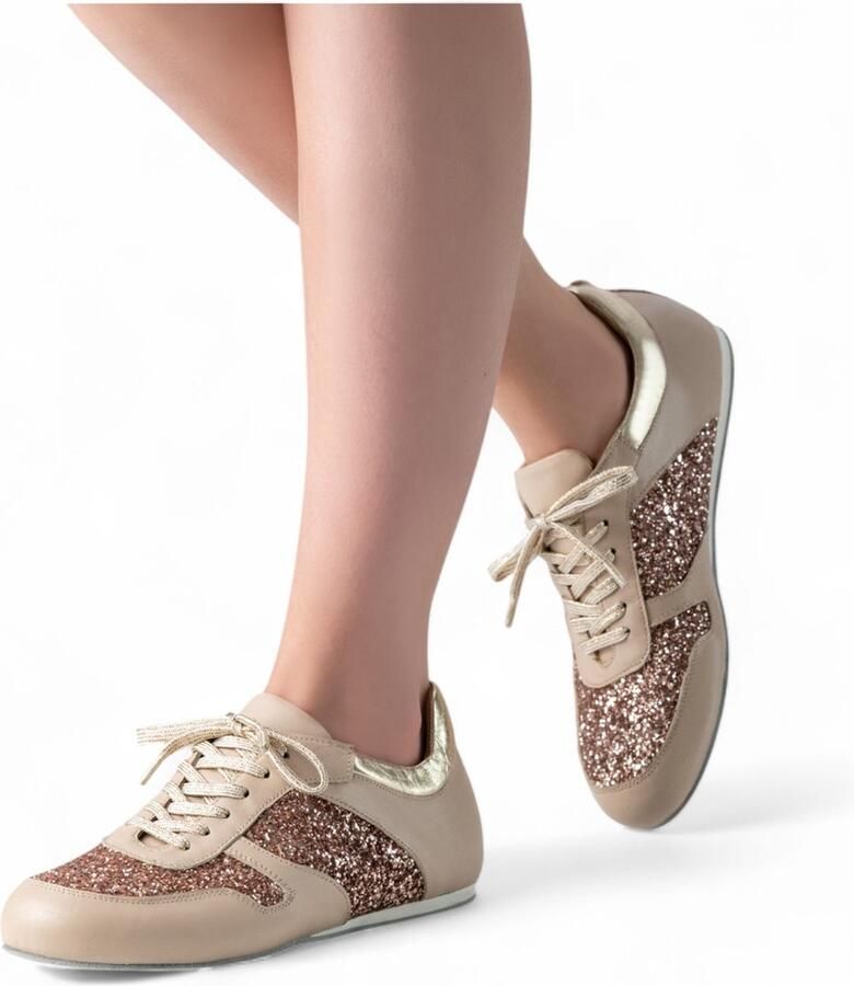 Werner Kern Honey Gouden danssneakers voor dames met suède zool en glitters Platte dansschoenen voor comfort en stabiliteit tijdens dansen Salsa Bachata Merengue Latin Werner Kern Beige Platina