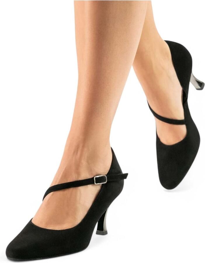 Werner Kern Sarah Dames Dansschoenen gesloten neus Glanzende metallic hak Wreefbandje Stijlvol ontworpen dansschoenen Ballroom Social Tango Werner Kern Zwart
