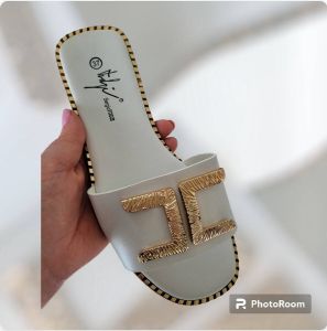 Wit slippers Tara zomer collectie