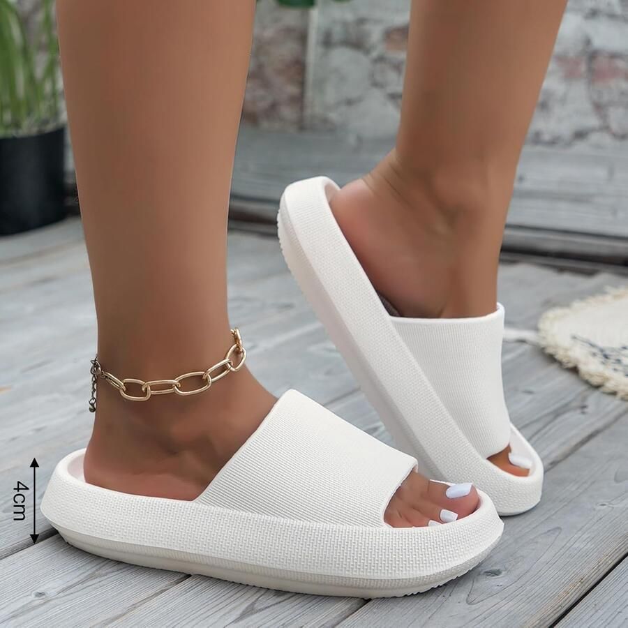 Comfortabele en zachte slippers voor nen en antislip badslippers ideaal voor strand en douche zomerse rubberen sandalen