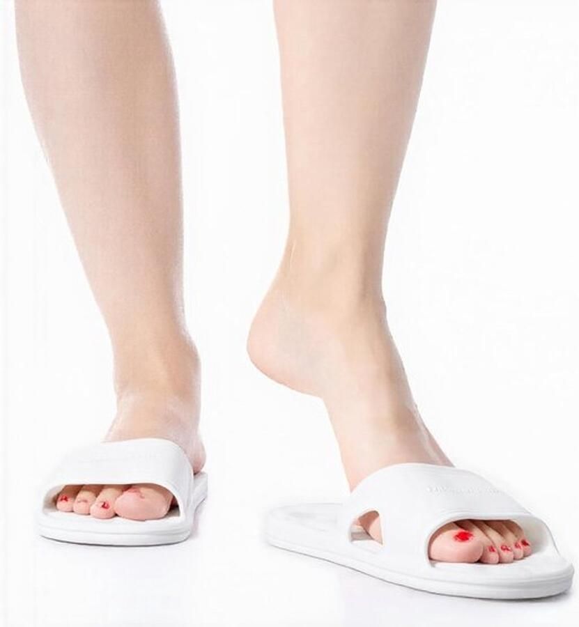 Zachte niet-slip badslippers voor en Sneldrogende sandalen met gaten voor binnen zwembad en spa