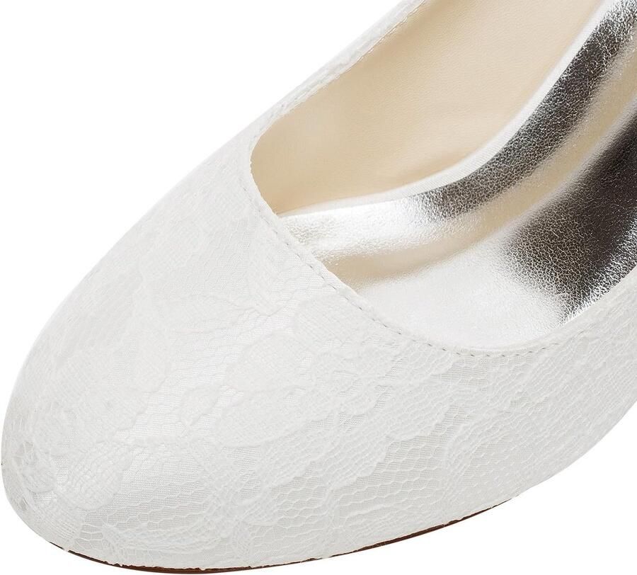 Zijden Satijn Stiletto Heel Closed Toe Pumps Ivory