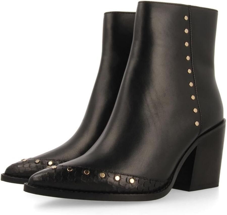 Zwarte Leren Enkellaarsjes Dames met Hak en Klinknagels Western Stijl