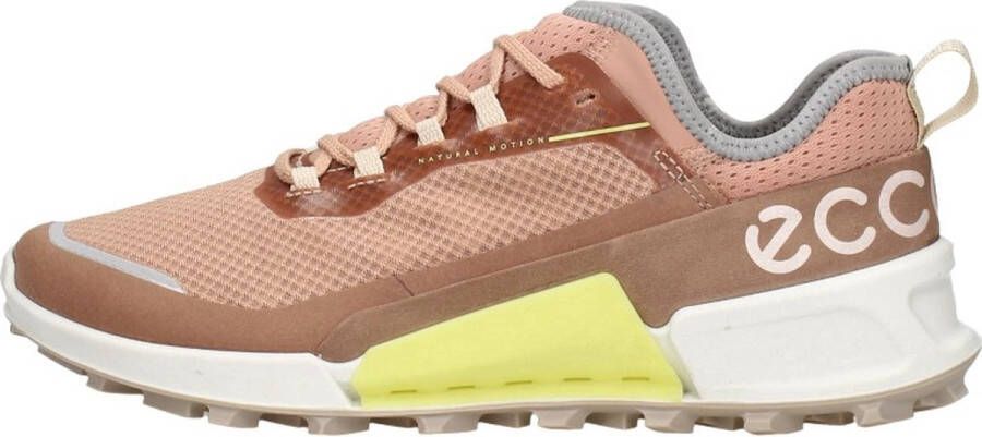 ECCO Women's Biom 2.1 X Country Low Sneakers beige