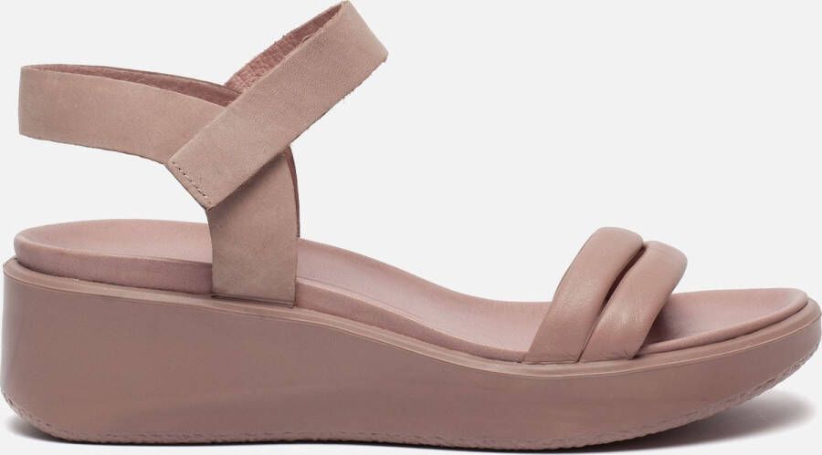 ECCO Flowt Wedge sandalen met sleehak taupe - Schoenen.nl