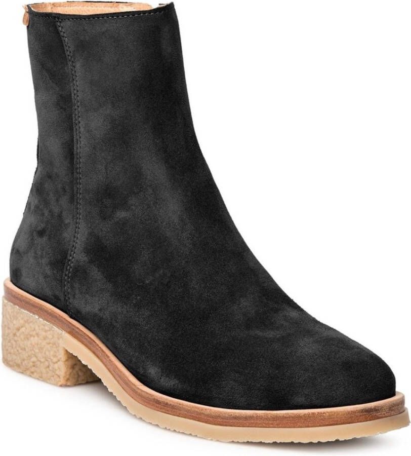 El Naturalista Dames N5940 Silk Suede Irati black