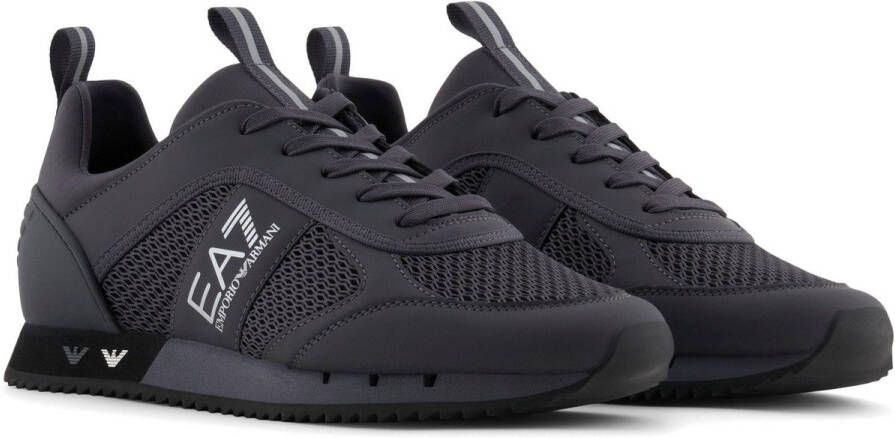 Emporio Armani EA7 Zwarte Sneakers met Reflecterende Details Black Heren