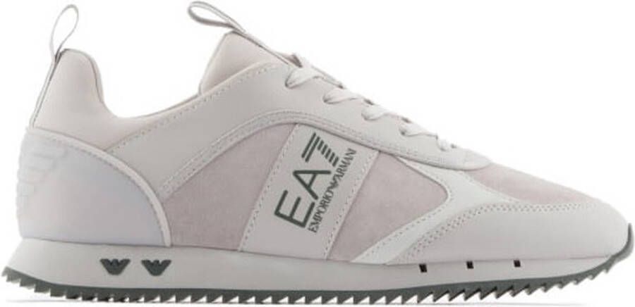 Emporio Armani EA7 Damesvetersneakers met eenvoudig patroon White Dames