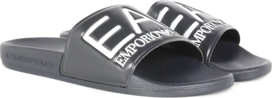 Emporio Ar i EA7 Stijlvolle en comfortabele Xcp001 Xcc22 slippers Black