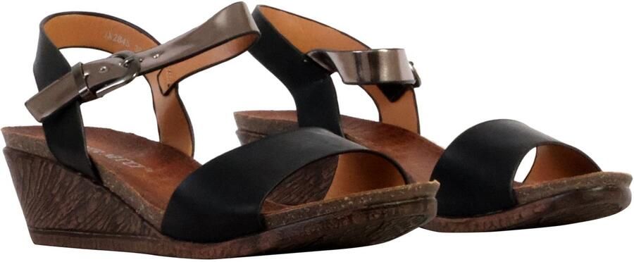 Enza Nucci Sandalen met plateauzool en riempje