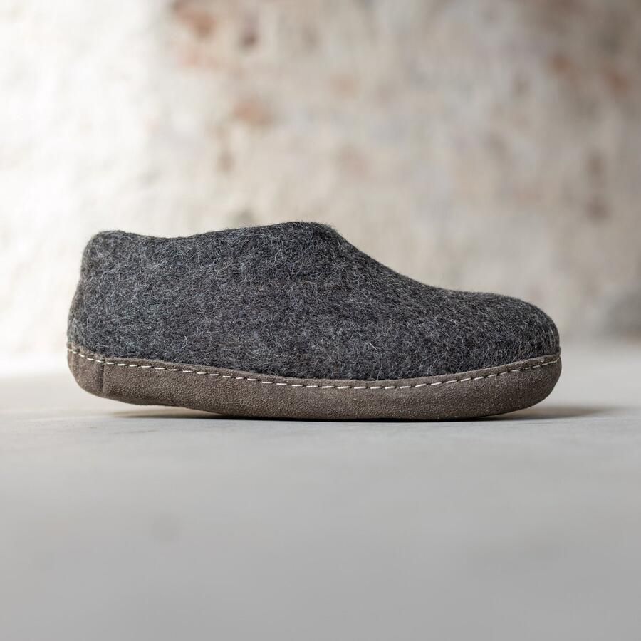 Esgii Vilten Dames Pantoffel Ravi Donkergrijs Zachte Zool