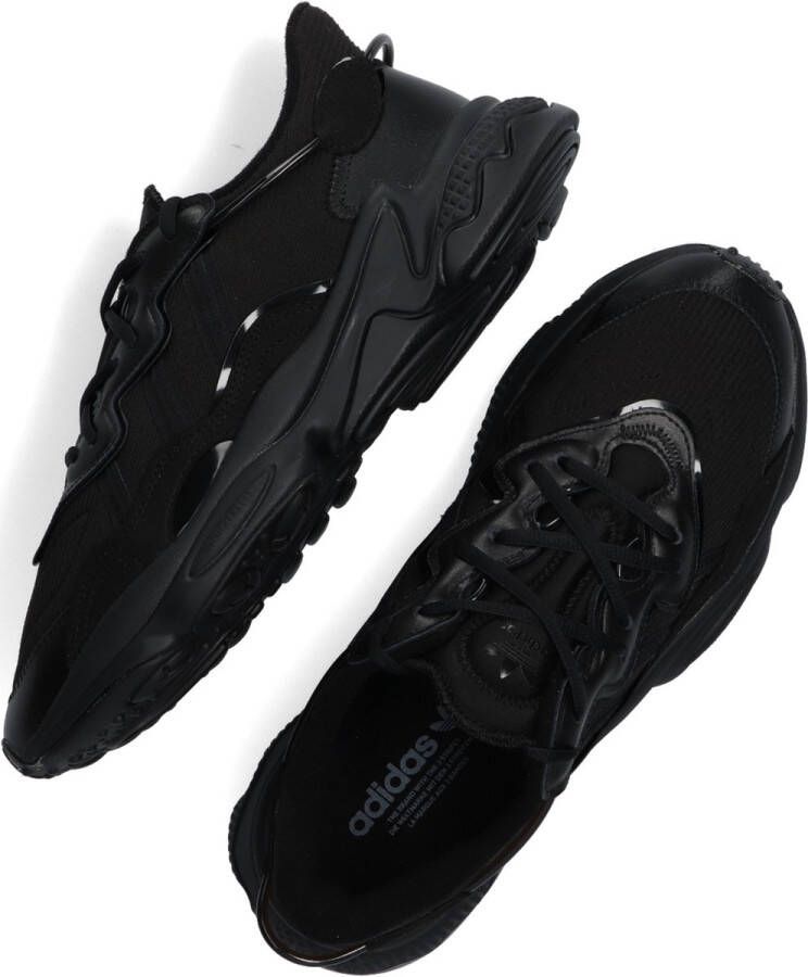 adidas Heren Lage sneakers Ozweego Men Zwart