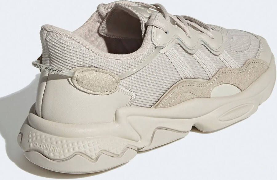 adidas Originals OZWEEGO Schoenen Unisex Beige