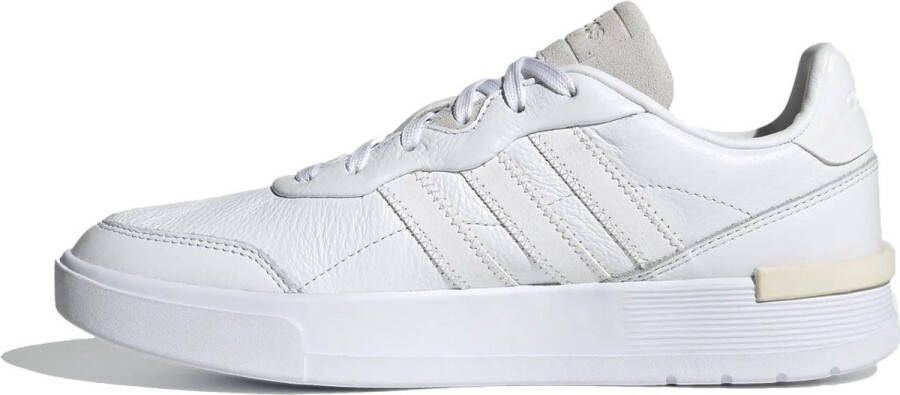 adidas Performance Clubcourt De schoenen van het tennis Vrouwen Witte