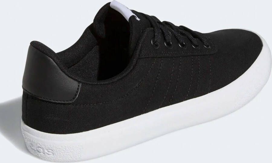 Adidas SPORTSWEAR Vulc Raid3R Sneakers Core Black Core Black Ftwr White 1 - Foto 8