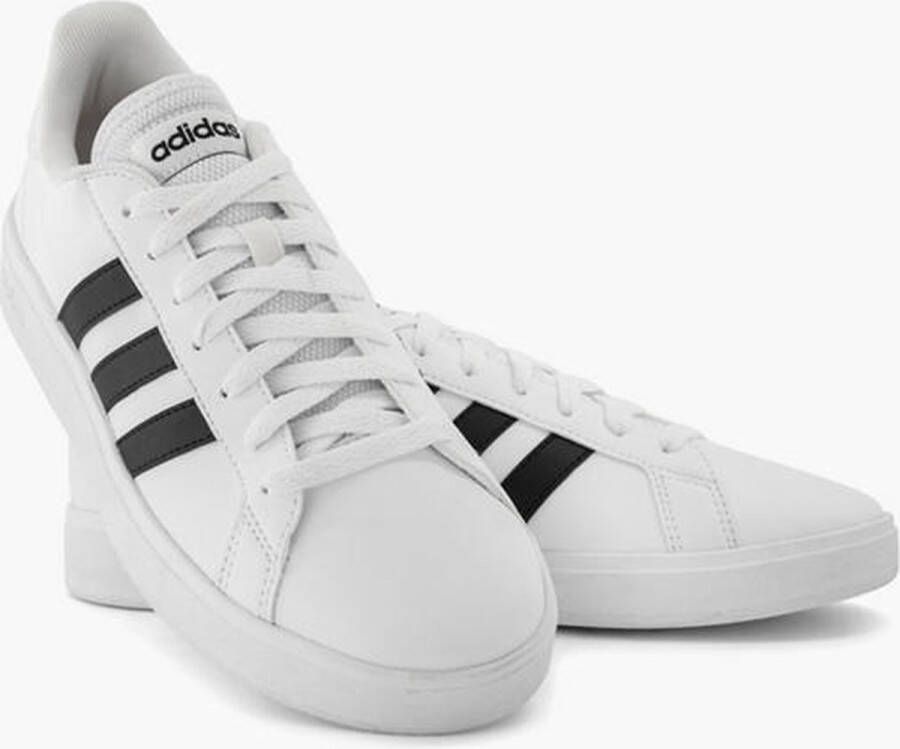 adidas Witte Grand Court Base