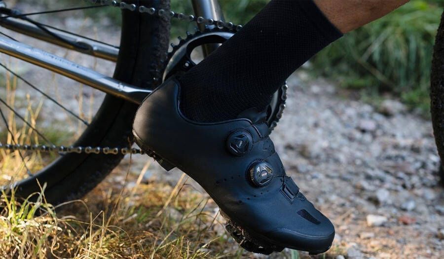 AGU R610 Road Fietschoenen Zwart