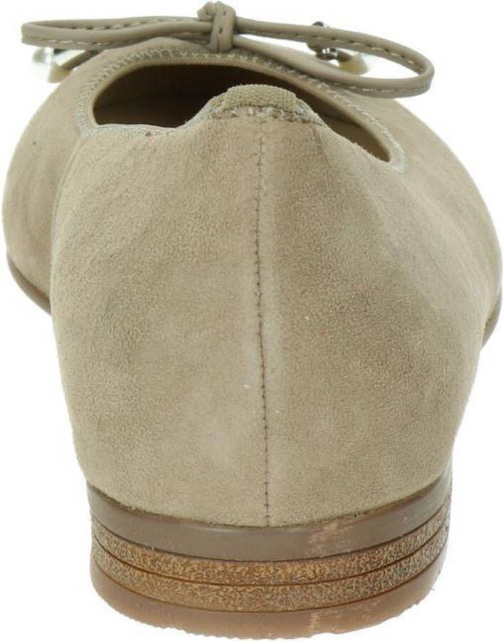 Ara Ballerinas
