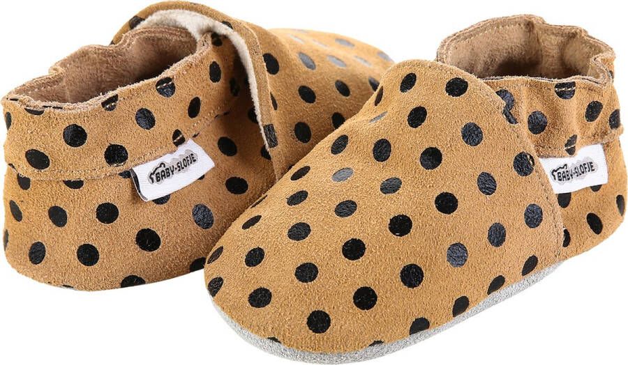 Baby-slofje.nl Zandkleurige suede babyslofjes met stippen van Baby-Slofje