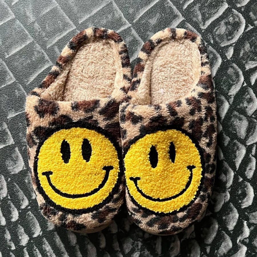 Badrock Smiley sloffen panter unisex pantoffels Smiley slippers tijger sloffen zachte pantoffels gekke sloffen dames & heren panter cadeau