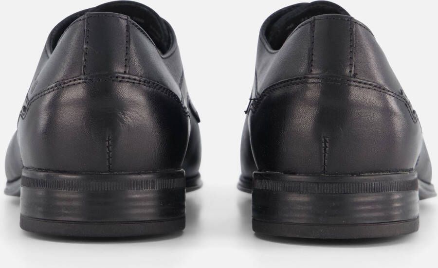 Bugatti Mevit Veterschoenen zwart Leer