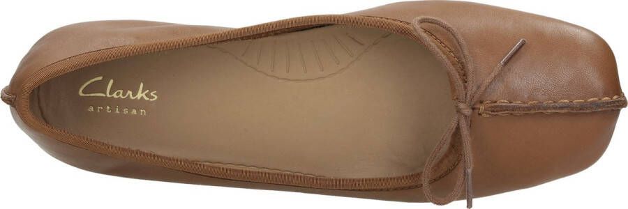 Clarks Damesschoenen Freckle Ice Dark Tan Leather