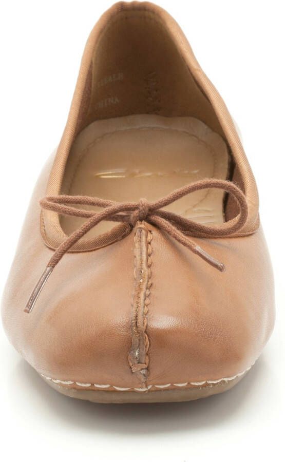 Clarks Damesschoenen Freckle Ice Dark Tan Leather