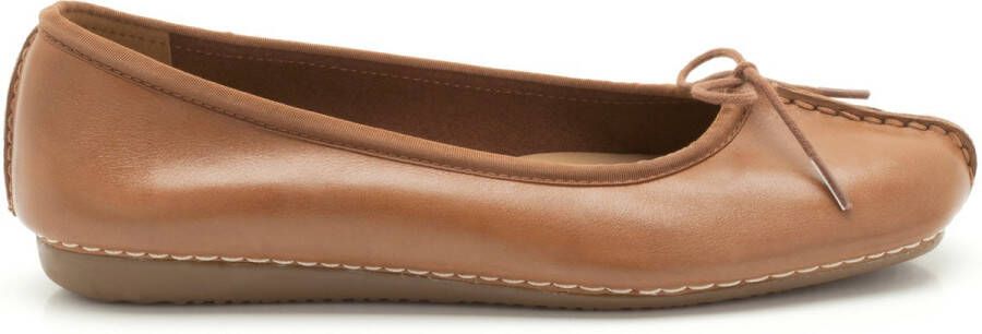 Clarks Damesschoenen Freckle Ice Dark Tan Leather