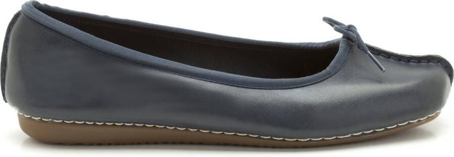 Clarks Damesschoenen Freckle Ice Navy Leather