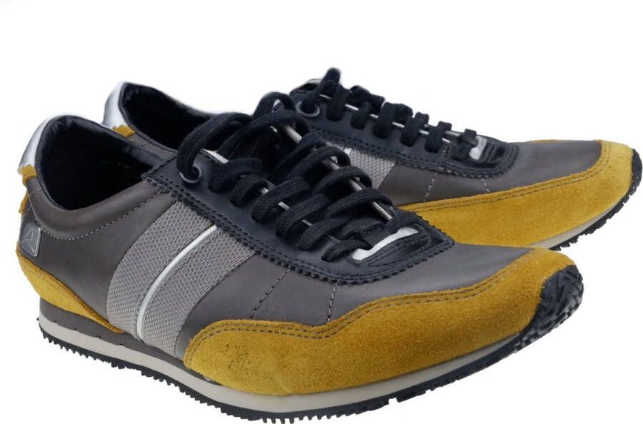 Clarks Pro Lace heren sneaker geel