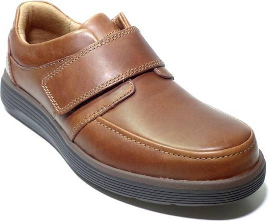 Clarks Un Abode Strap Klittenbandschoenen Dark Tan Cognac