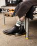 Dr. Martens Klassieke Chelsea-laarzen van glad leer met gele stiksels en AirWair-logo Black - Thumbnail 15