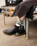 Dr. Martens Klassieke Chelsea-laarzen van glad leer met gele stiksels en AirWair-logo Black - Thumbnail 14