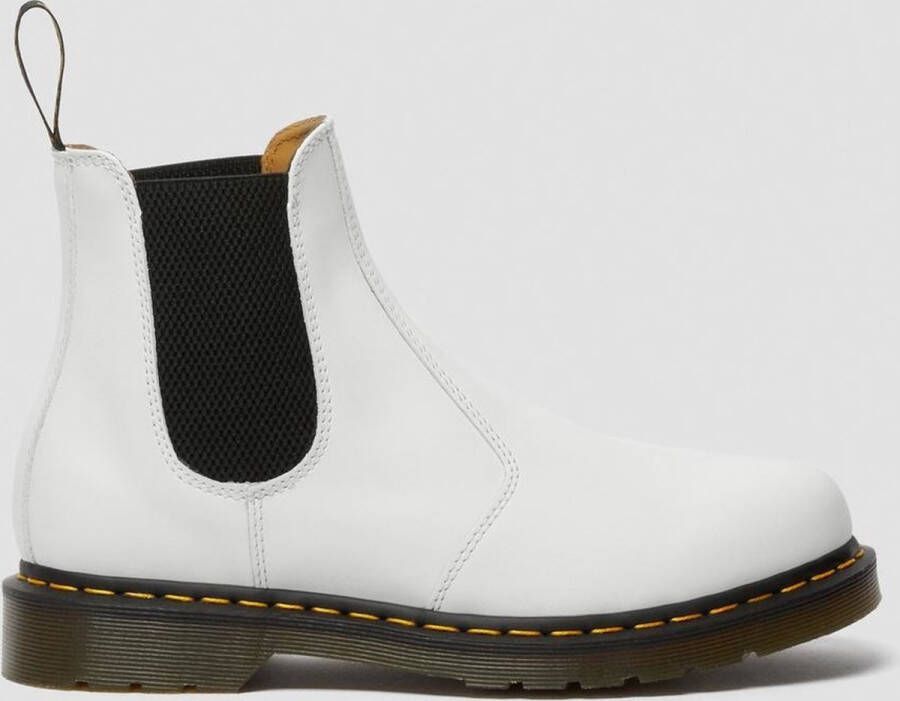 Dr. Martens 2976 Yellow Stitch Smooth White Dames Boots