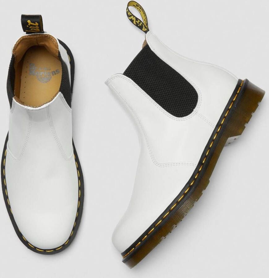 Dr. Martens 2976 Yellow Stitch Smooth White Dames Boots