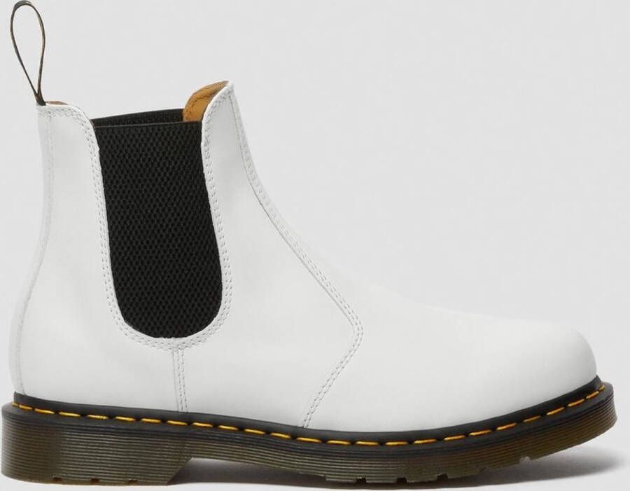 Dr. Martens 2976 Yellow Stitch Smooth White Dames Boots Schoenen