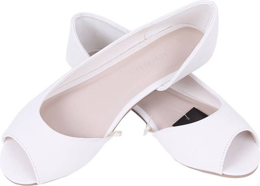 PRODUKT Ecru witte balletschoenen