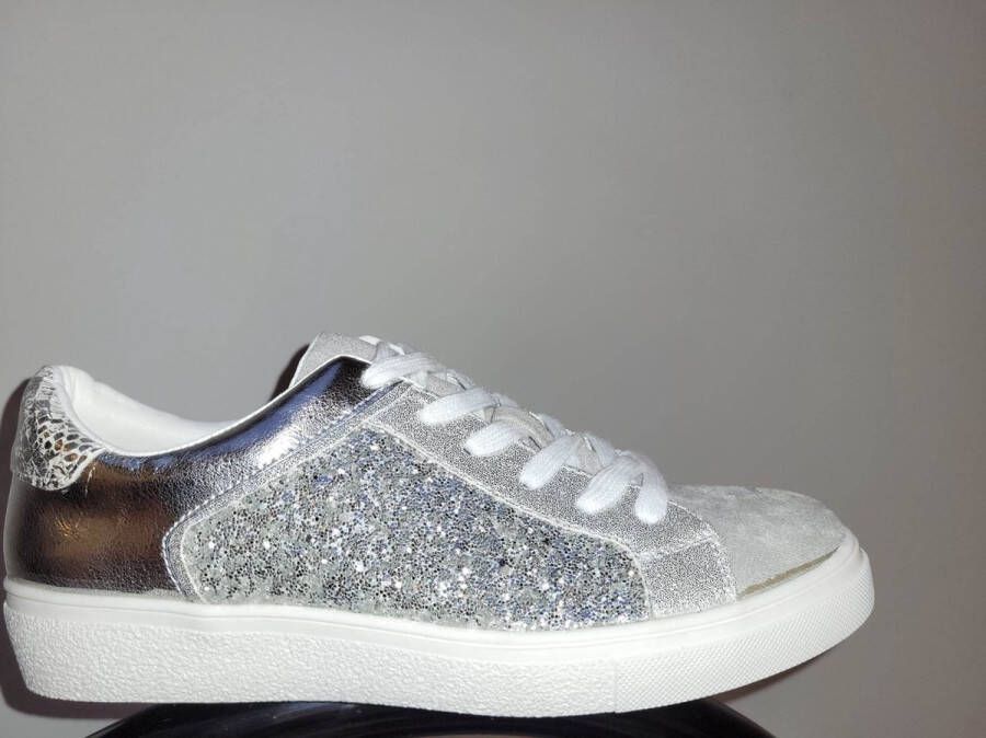 EXCLUSIEVE SUPER CONFI SNEAKERS GRIJS DAIME MET GLITTER ZILVER