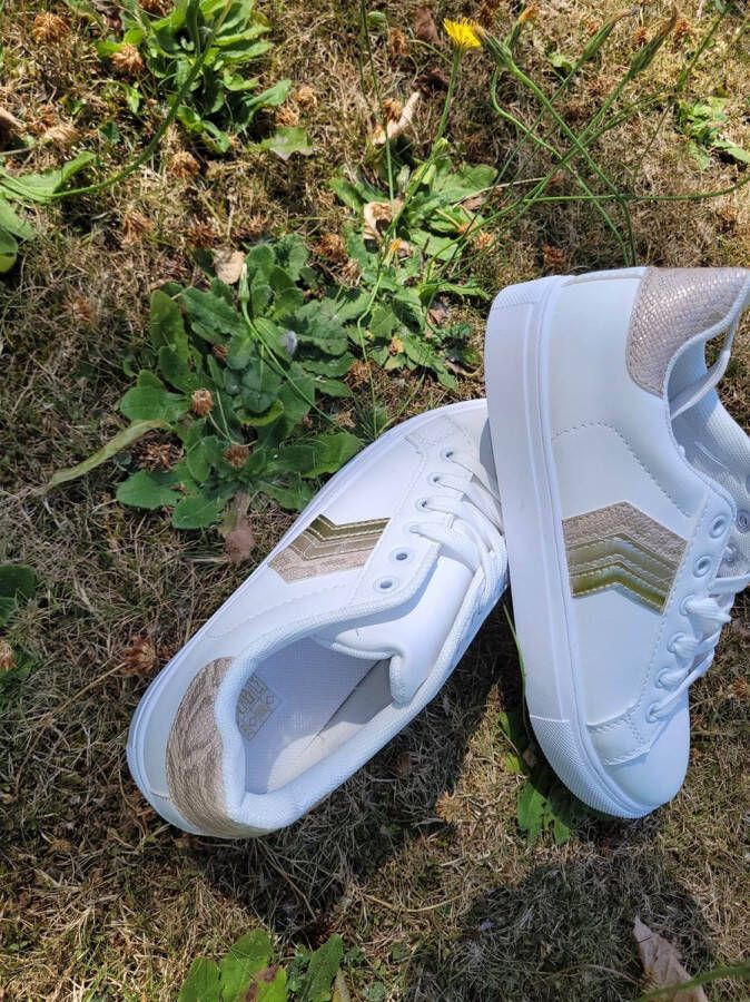 SUPER CONFI WITTE SNEAKERS MET CHAMPAGNE GOUDKLEUR STREPEN - Foto 4