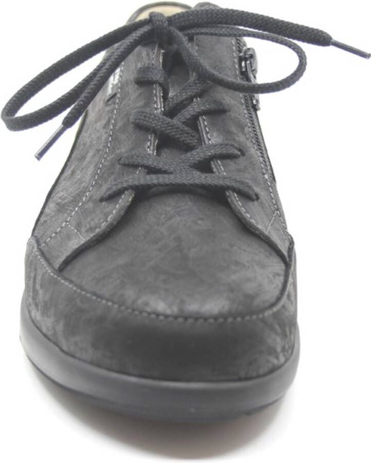 FinnComfort Finn Comfort PRATO 02286-902491 Zwarte dames veterschoen met dempende loopzolen
