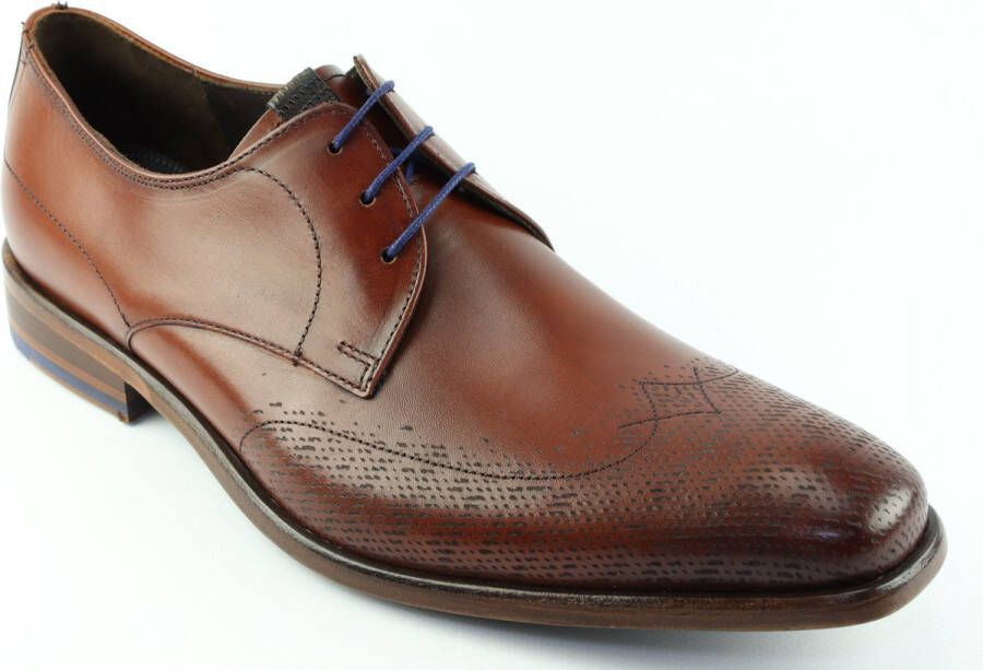 Floris van Bommel SFM-30301-24-01 Heren veterschoenNette herenschoenen Cognac
