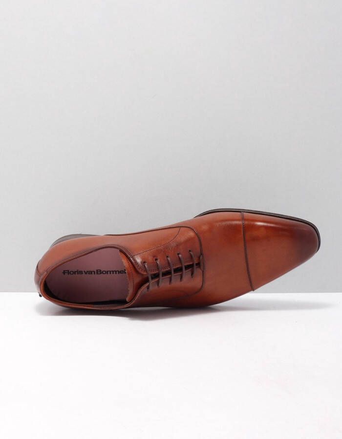 Floris van Bommel Veterschoenen cognac