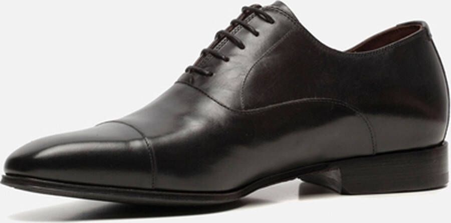 Floris van Bommel Veterschoenen zwart