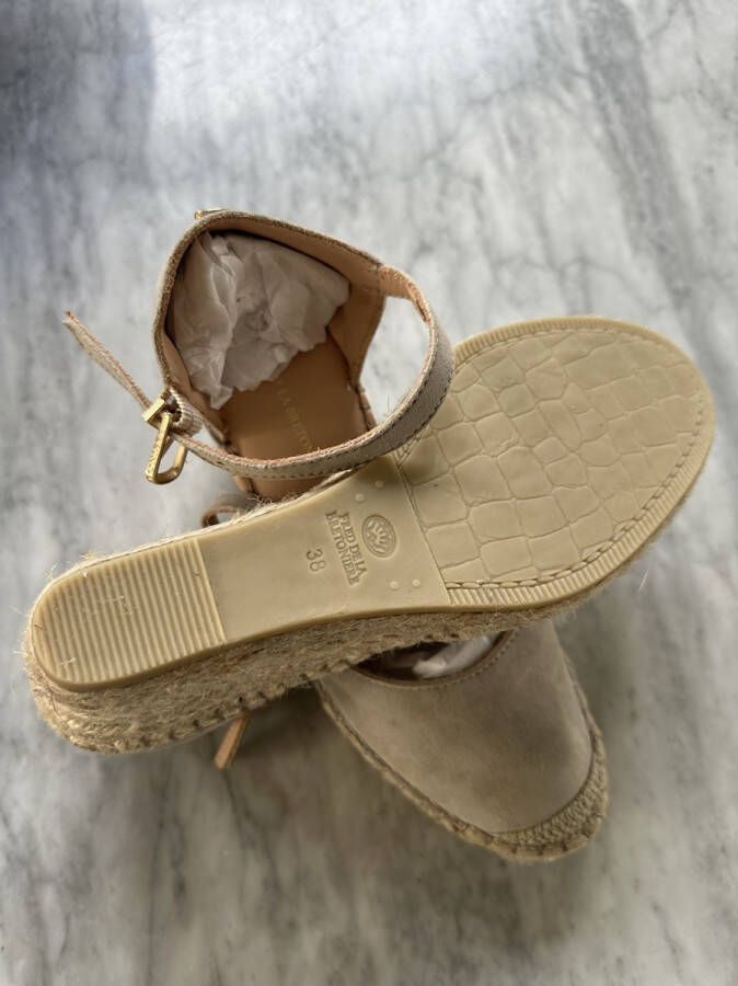 Fred de la Bretoniere 153010272 Espadrilles Met Sleehak Dames Taupe