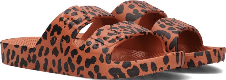 Freedom Moses Slippers Slides Leo Toffee Leopard Print Cognac
